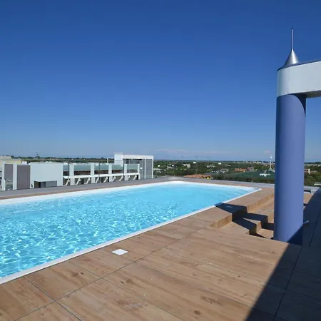 Apartment Meris